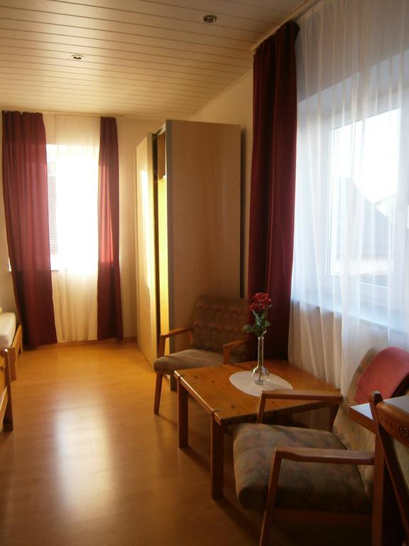 Hotel Strauss วัลด์บรอนน์ ห้อง รูปภาพ