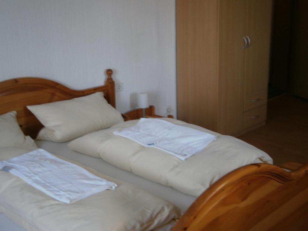 Hotel Strauss วัลด์บรอนน์ ห้อง รูปภาพ