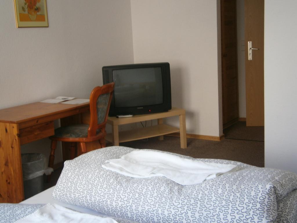 Hotel Strauss วัลด์บรอนน์ ห้อง รูปภาพ