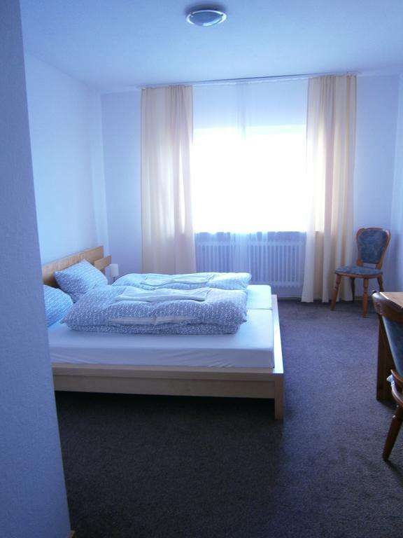 Hotel Strauss วัลด์บรอนน์ ห้อง รูปภาพ