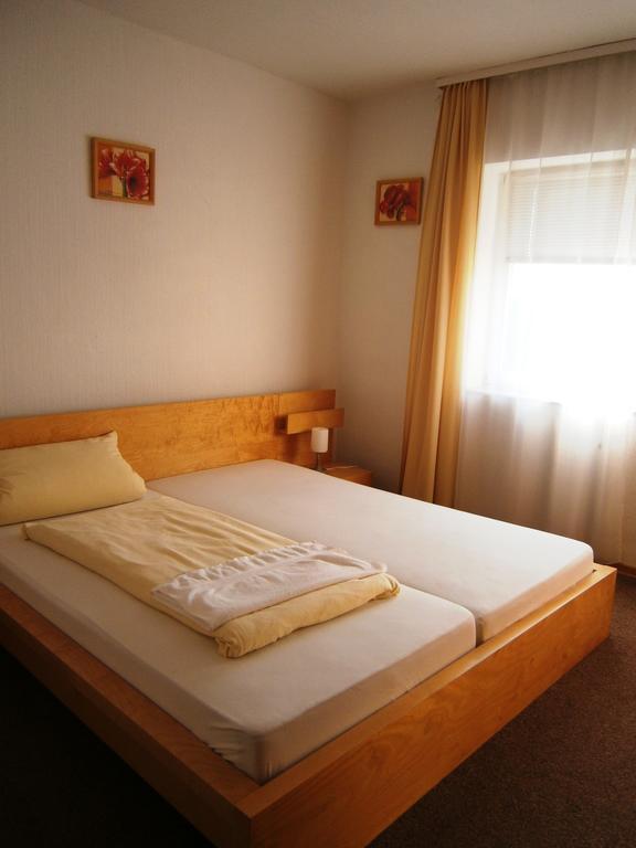 Hotel Strauss วัลด์บรอนน์ ห้อง รูปภาพ
