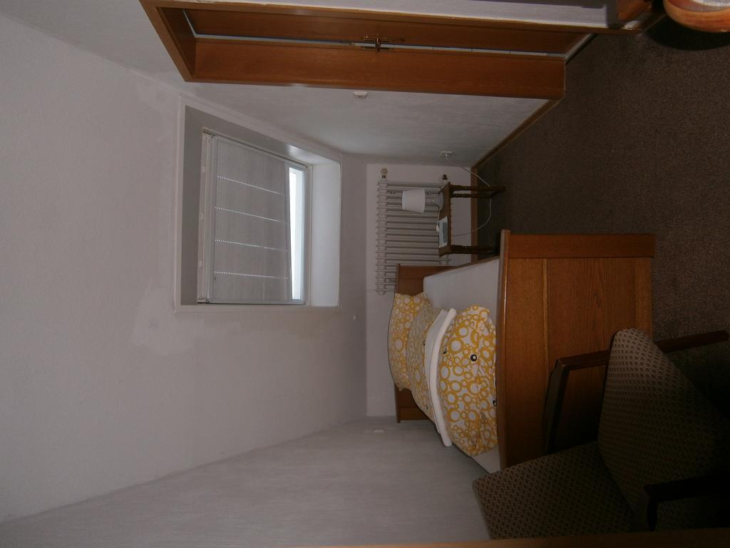 Hotel Strauss วัลด์บรอนน์ ห้อง รูปภาพ